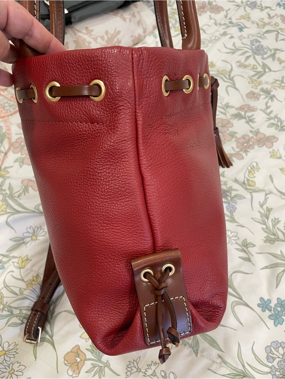 Dooney & Bourke Red bucket bag Drawstring Tote with Brown Trim - Picture 11 of 12